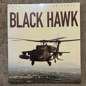 Blackhawk (Enthusiast Color Series) BlackHawk helicopter book